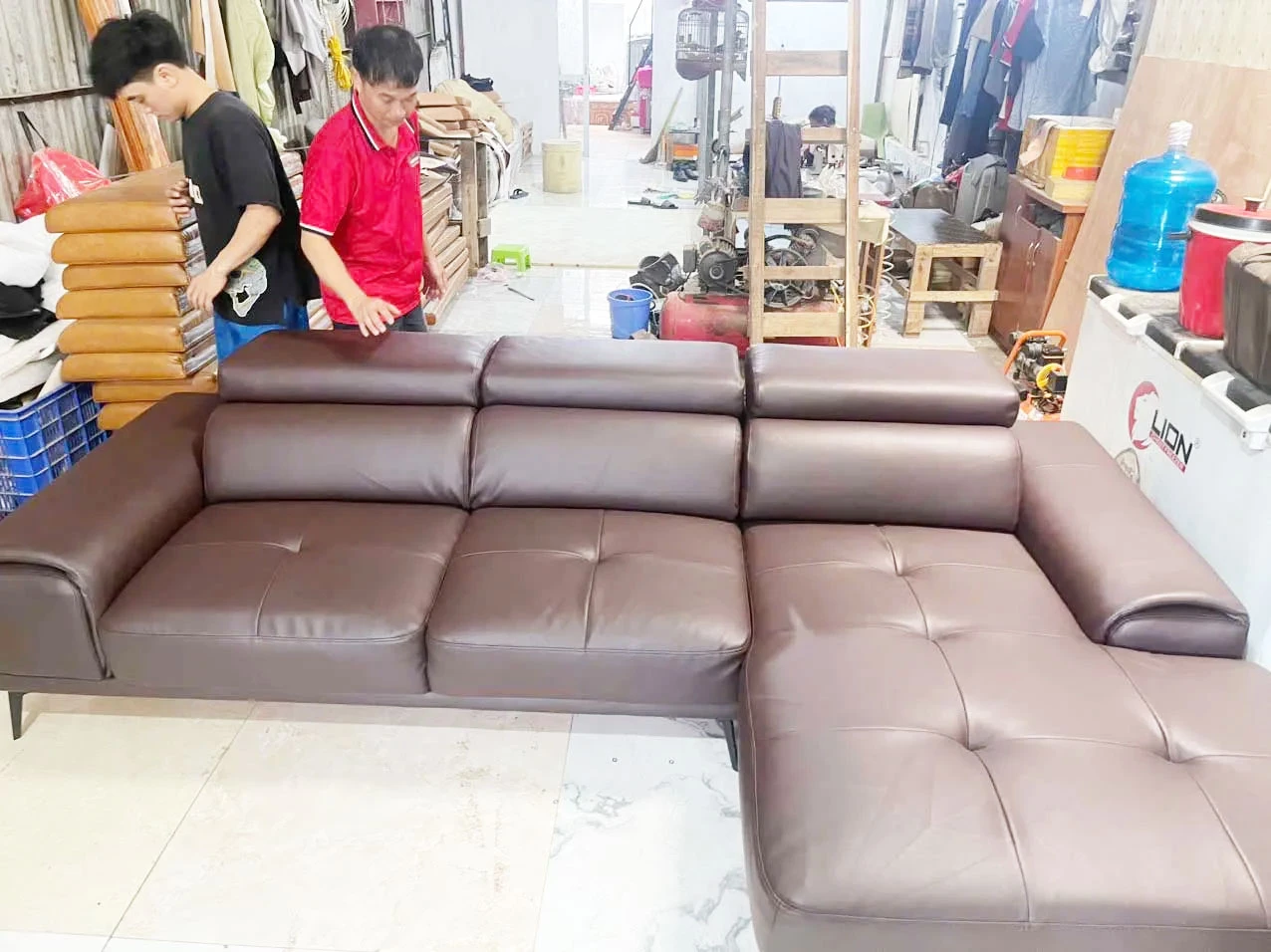 Nhất Long nhận bọc lại mọi loại ghế sofa cho khách hàng